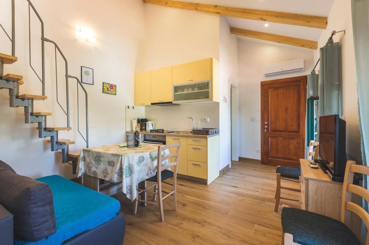 Vinea Apartmani Umag, Ulica G Garibaldia 2 Zewnętrze zdjęcie