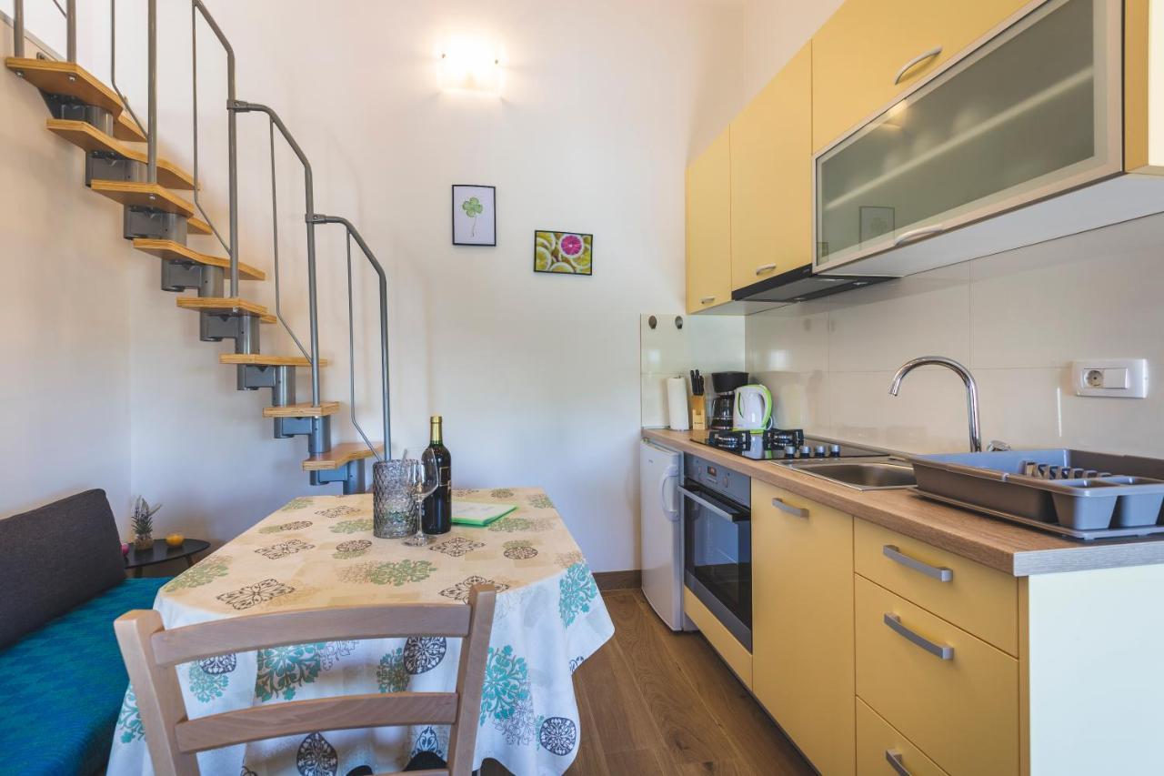 Vinea Apartmani Umag, Ulica G Garibaldia 2 Zewnętrze zdjęcie