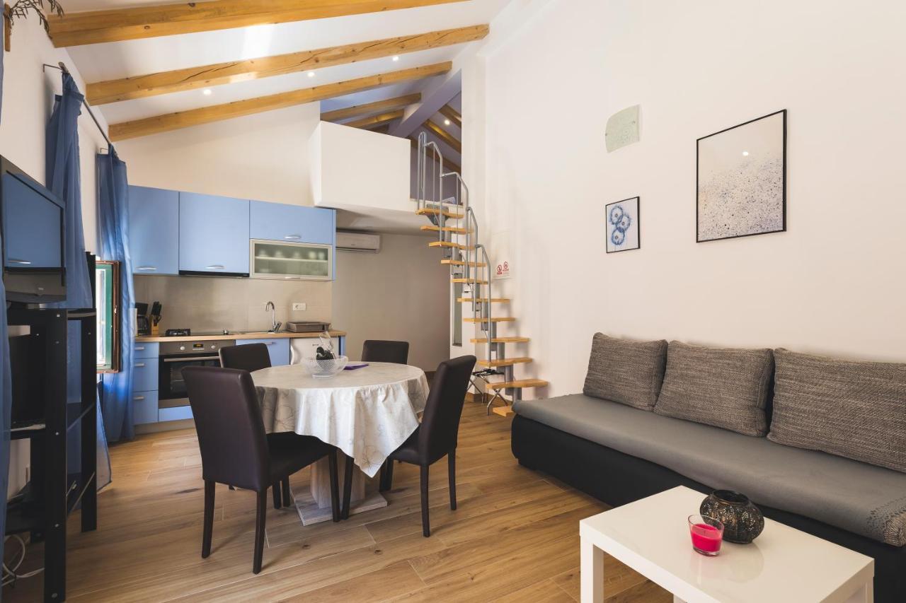 Vinea Apartmani Umag, Ulica G Garibaldia 2 Zewnętrze zdjęcie