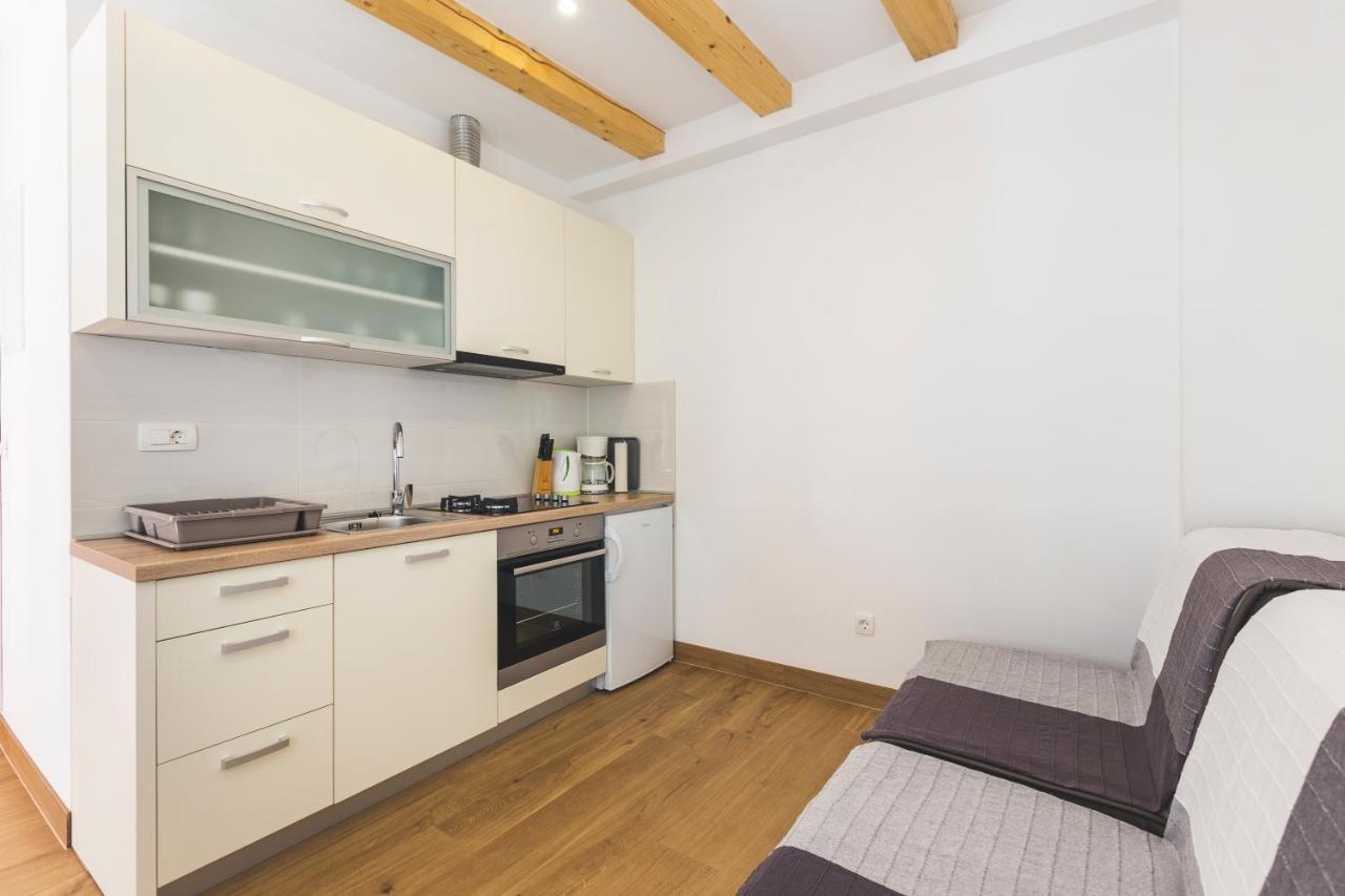 Vinea Apartmani Umag, Ulica G Garibaldia 2 Zewnętrze zdjęcie